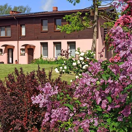 Dom Goscinny Przy Jeziorze Gardna Wielka Eksteriør bilde